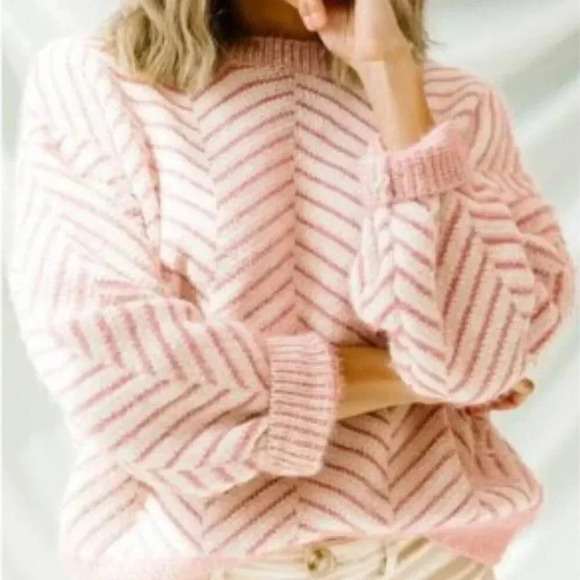Sweaters - Pink & Ivory Knitted Sweater